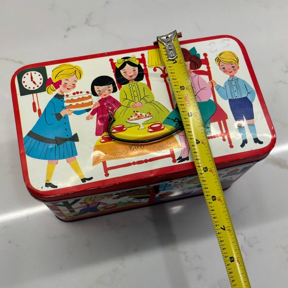 Vintage Antonio Berrolini Torrino Italy Yeast Tin Box 1950 Vibrant Farm Scenes - Picture 3 of 12